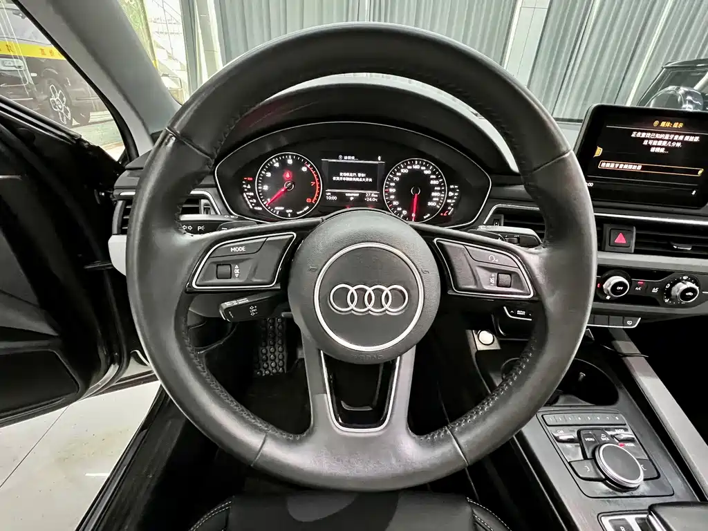 Audi A4L — миниатюра 11