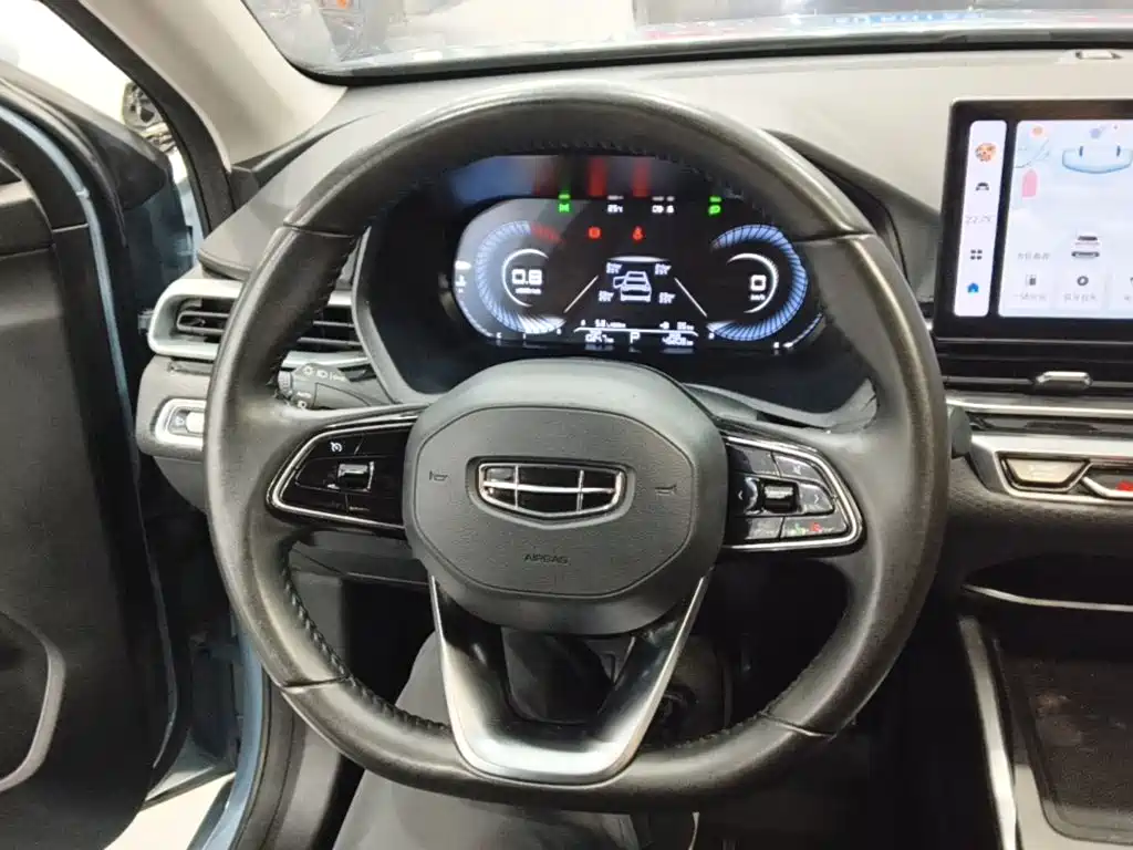 Geely Emgrand — миниатюра 11