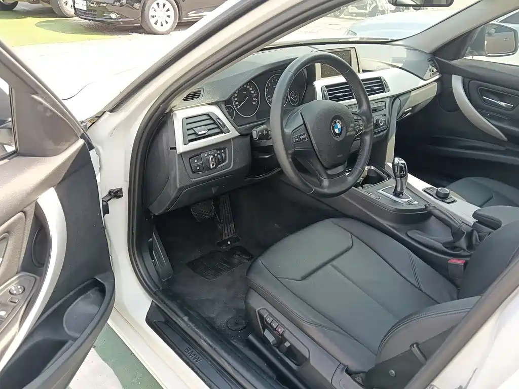 BMW 3 Series 3 2013 320i Fashion