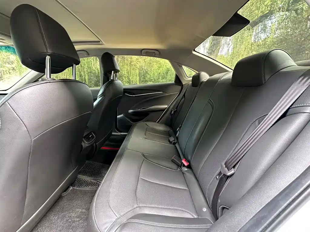 Buick Excelle — миниатюра 8