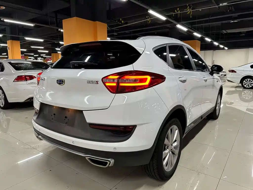 Geely Emgrand GS — миниатюра 7