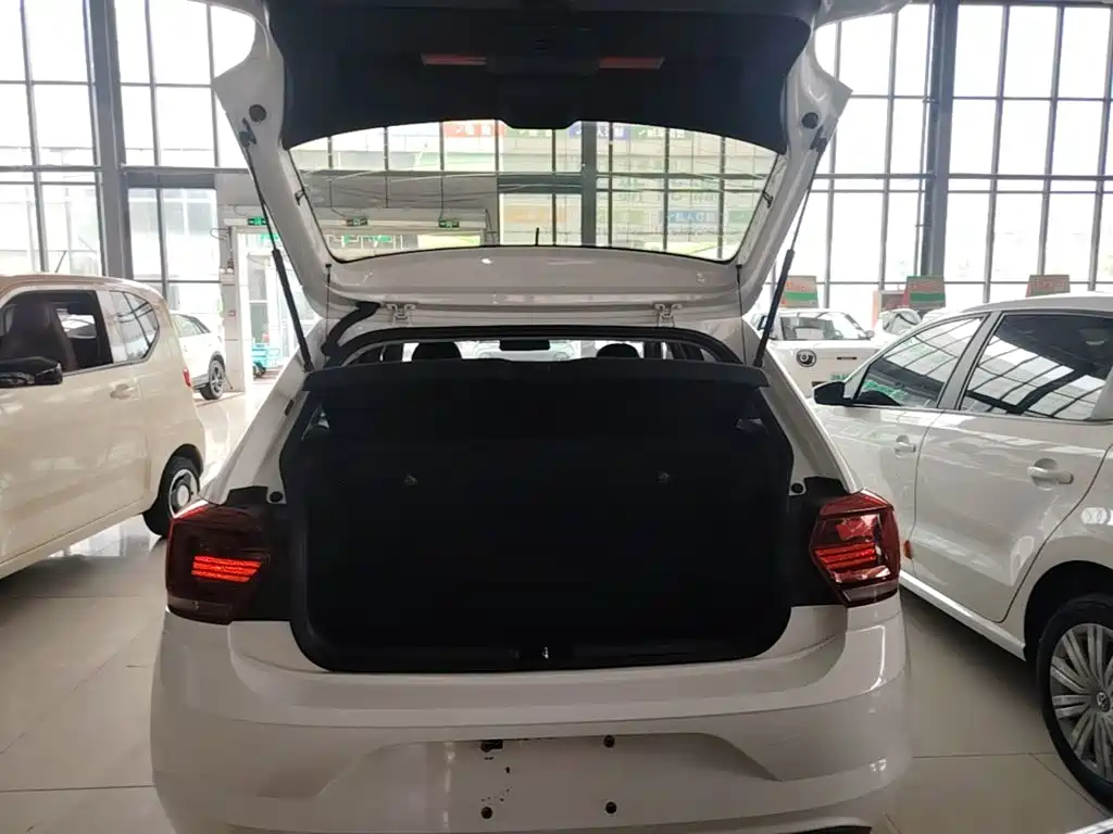Volkswagen Polo — миниатюра 19
