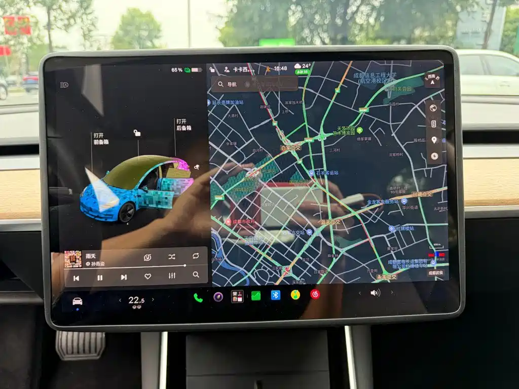 Tesla Model 3 — миниатюра 9