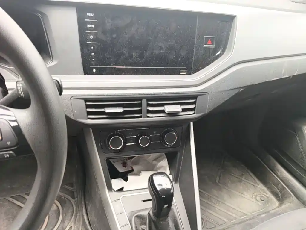 Volkswagen Polo — миниатюра 13