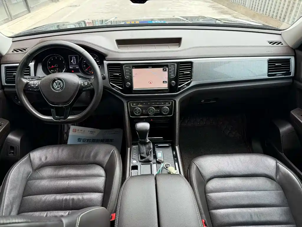 Volkswagen Teramont — миниатюра 8