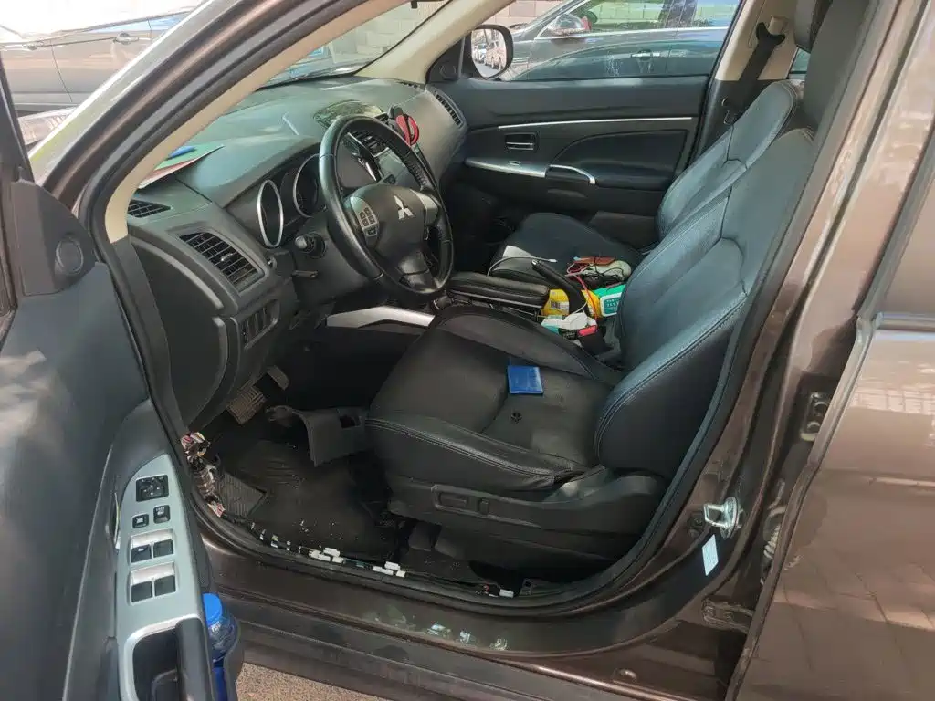 Mitsubishi ASX — миниатюра 13