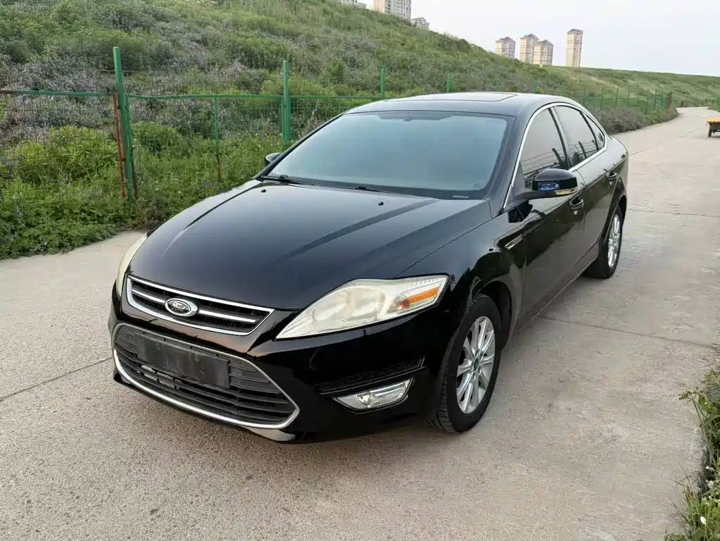Ford Mondeo Zhisheng 2011