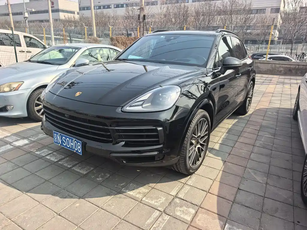 Porsche Cayenne 2023