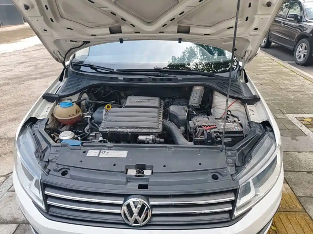 Volkswagen Santana — миниатюра 20