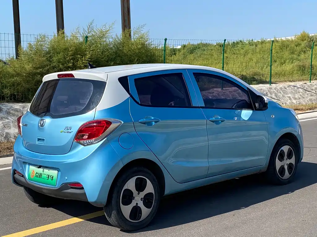 Changan Benben E-Star — миниатюра 4