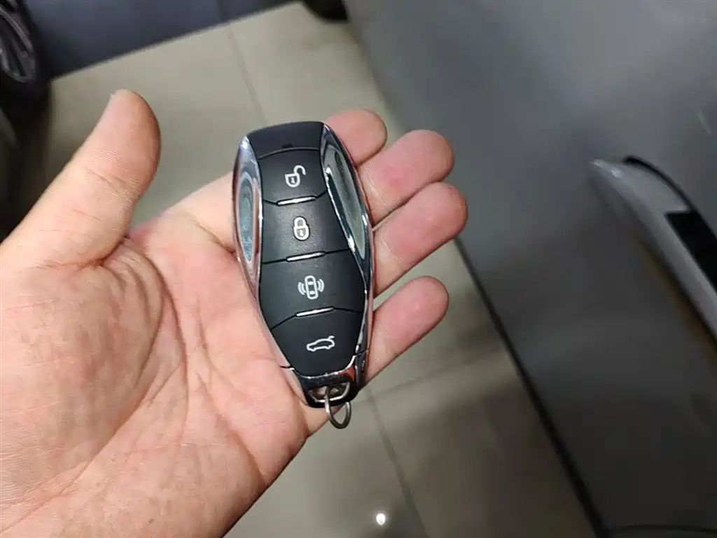 Hongqi EH7 2024 760 Pro+