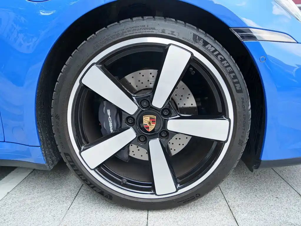 Porsche 911 — миниатюра 7