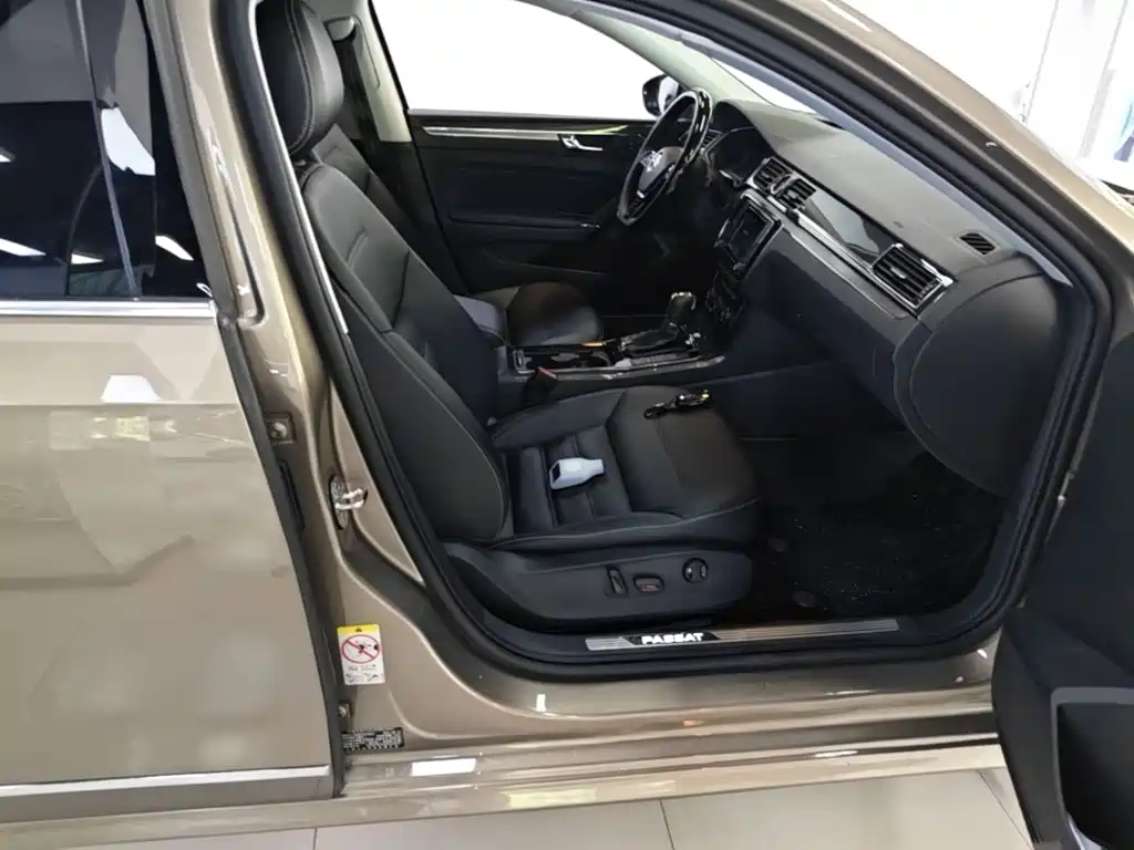 Volkswagen Passat — миниатюра 25