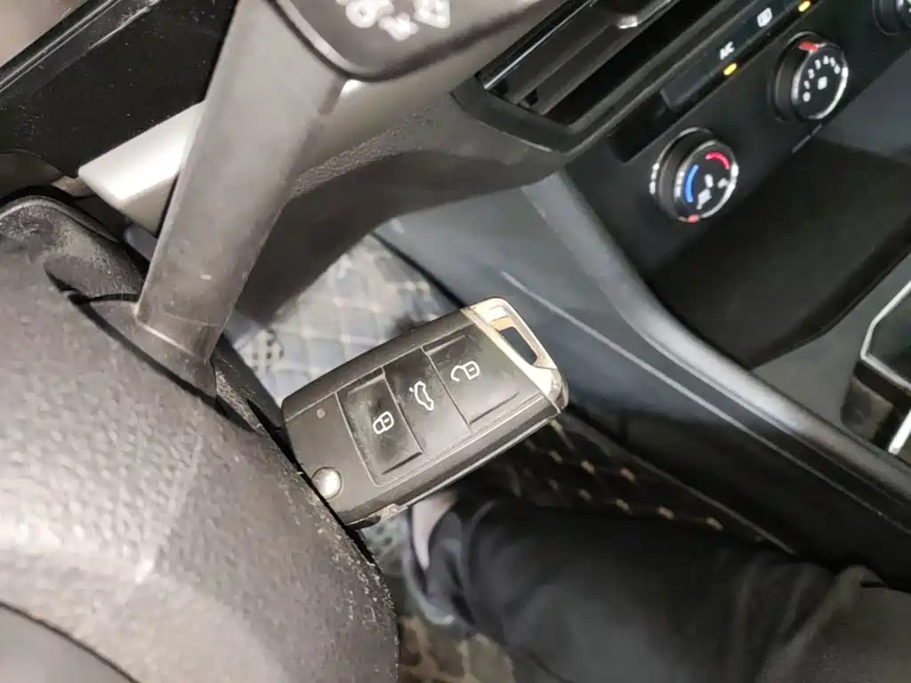Volkswagen Lavida — миниатюра 9