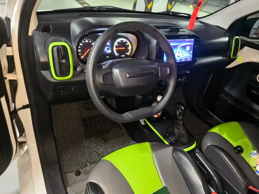 Roewe Clever — миниатюра 5