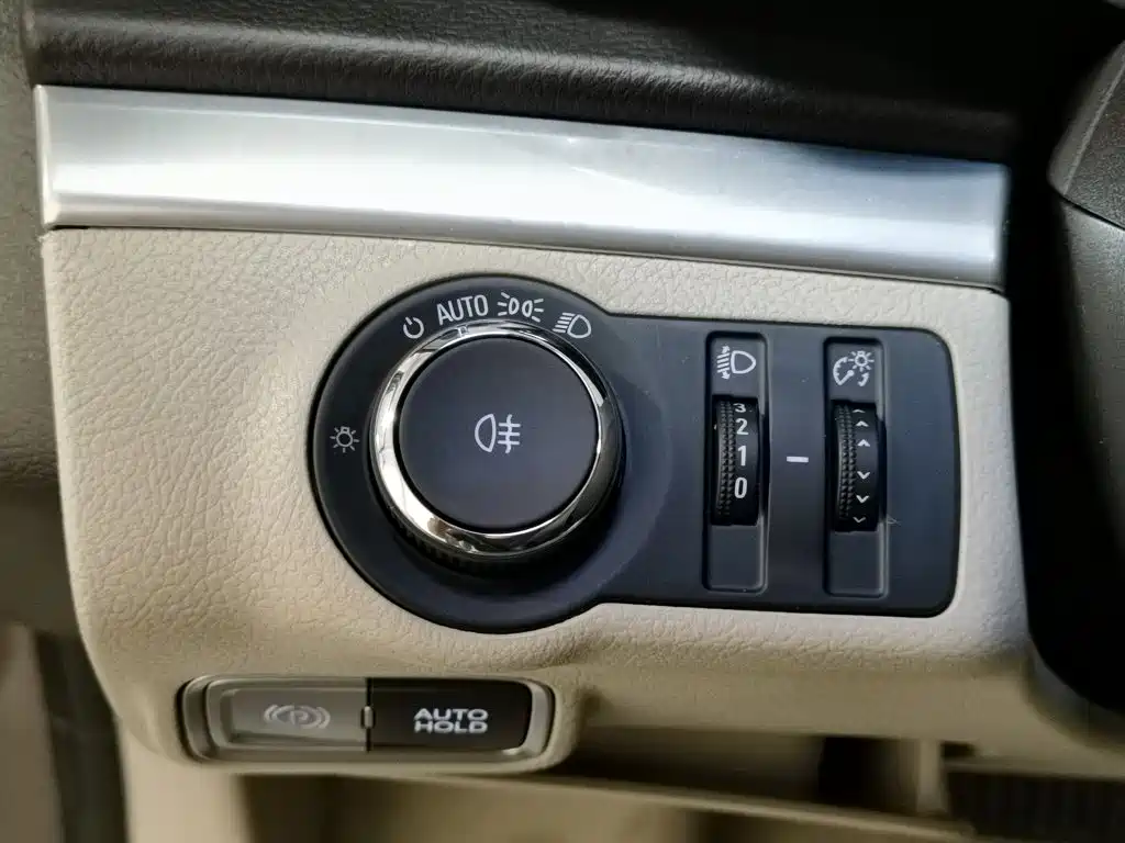 Buick GL8 — миниатюра 21