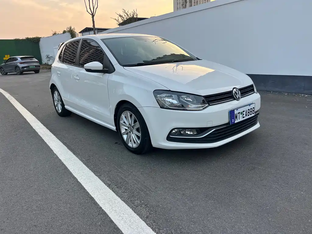 Volkswagen Polo — миниатюра 3