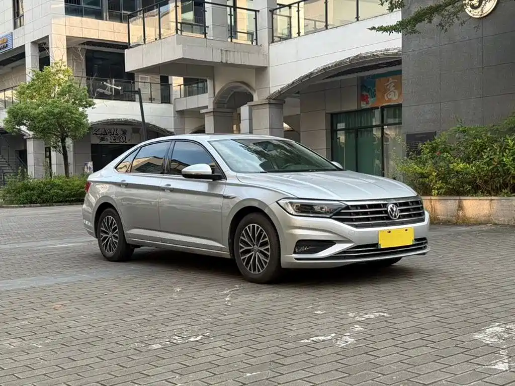 Volkswagen Sagitar — миниатюра 3