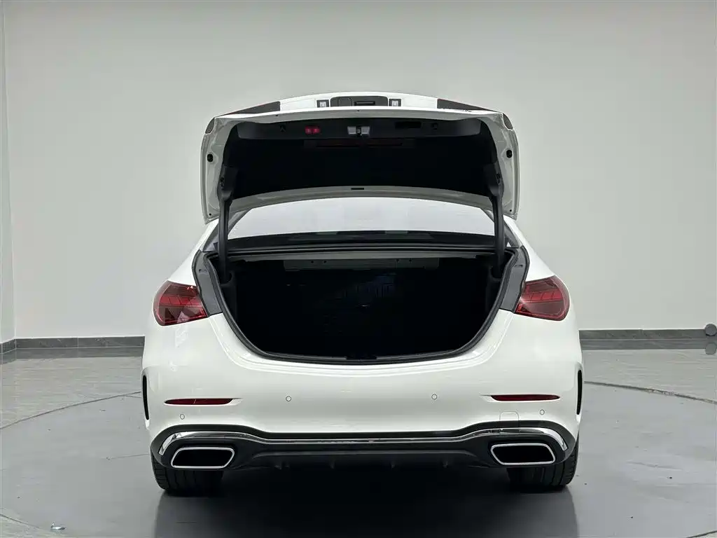 Mercedes-Benz C-Class C 2025 C 260 L Sport