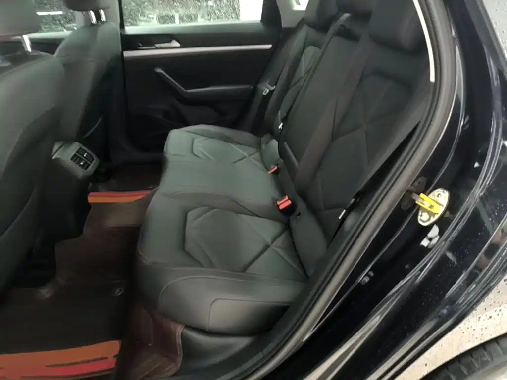 Volkswagen Lavida — миниатюра 17
