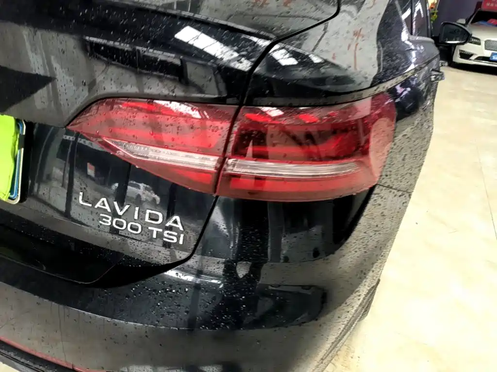 Volkswagen Lavida — миниатюра 8