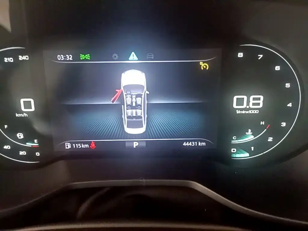 Roewe i5 — миниатюра 12