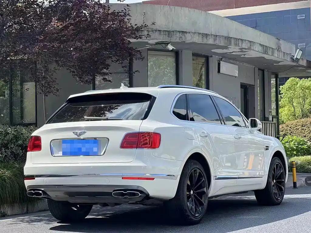 Bentley Bentayga 2018 4.0T V8