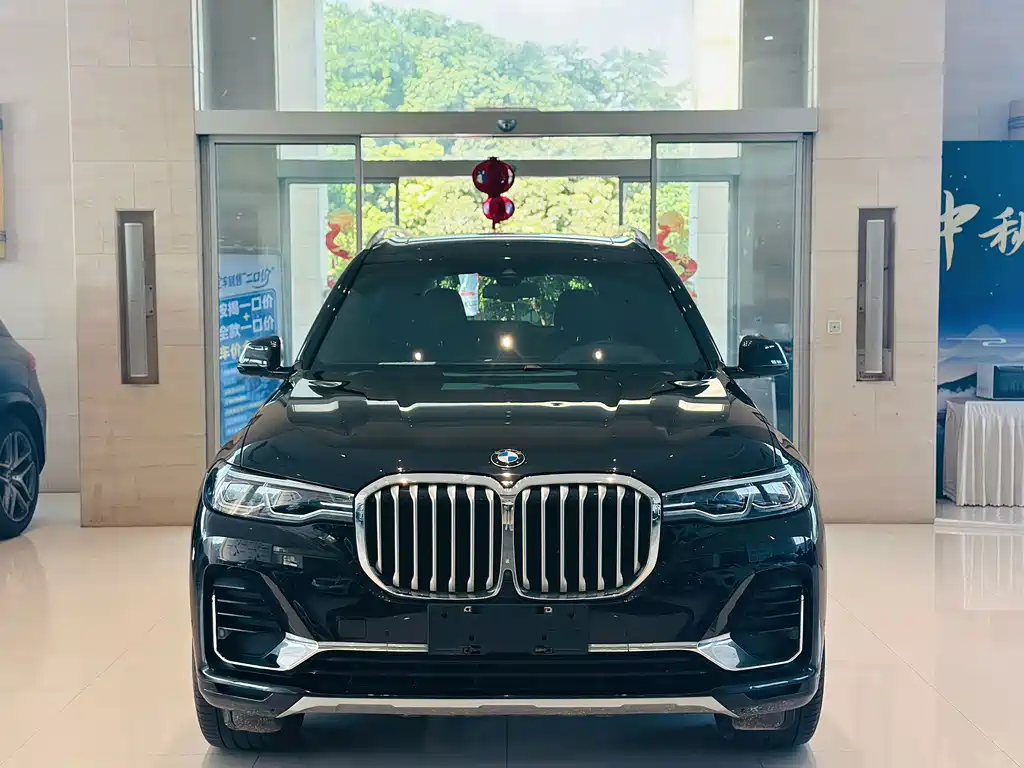 BMW X7 — миниатюра 4