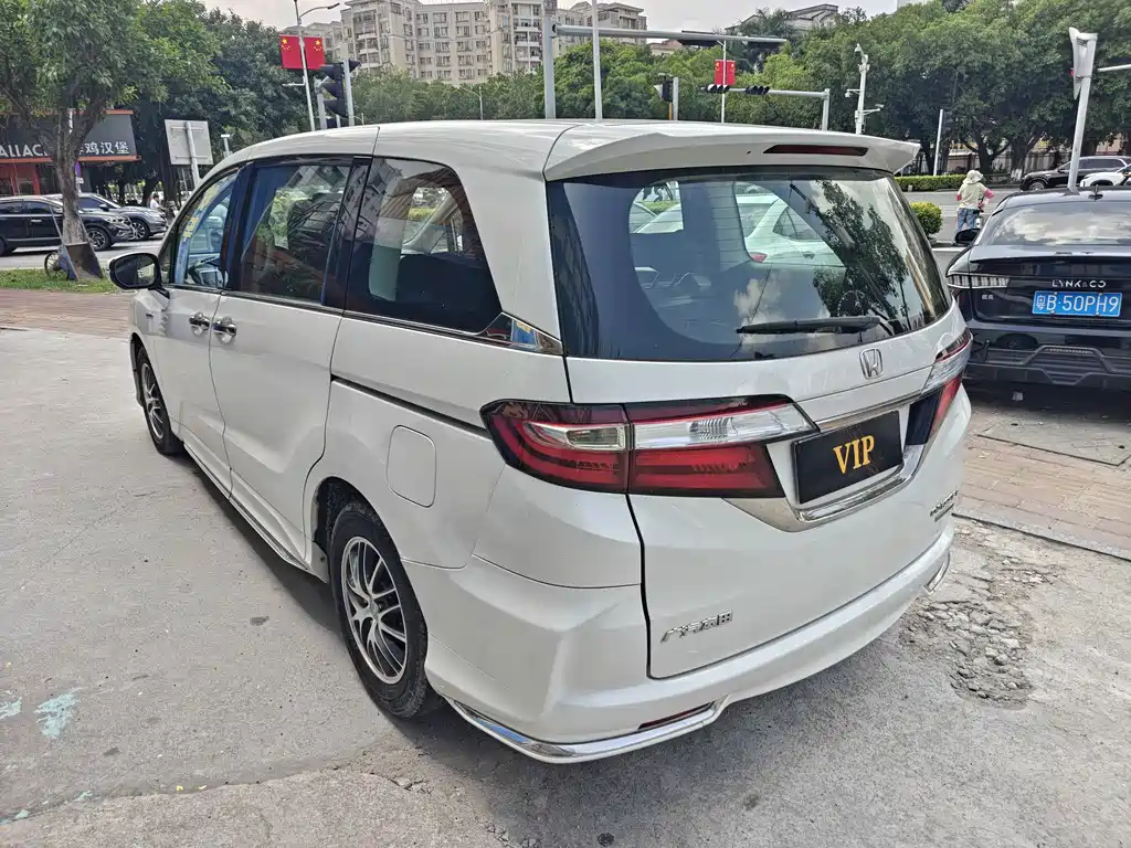 Honda Odyssey — миниатюра 6