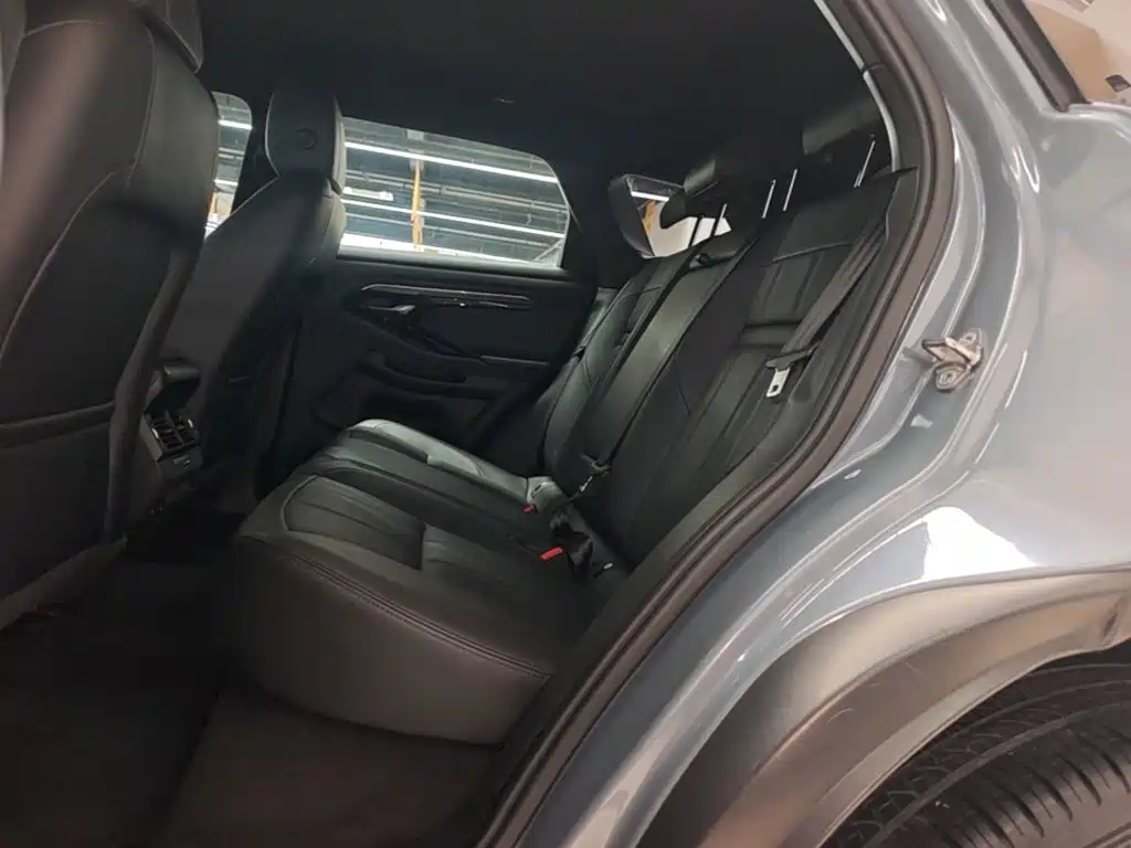 Land Rover Evoque — миниатюра 17