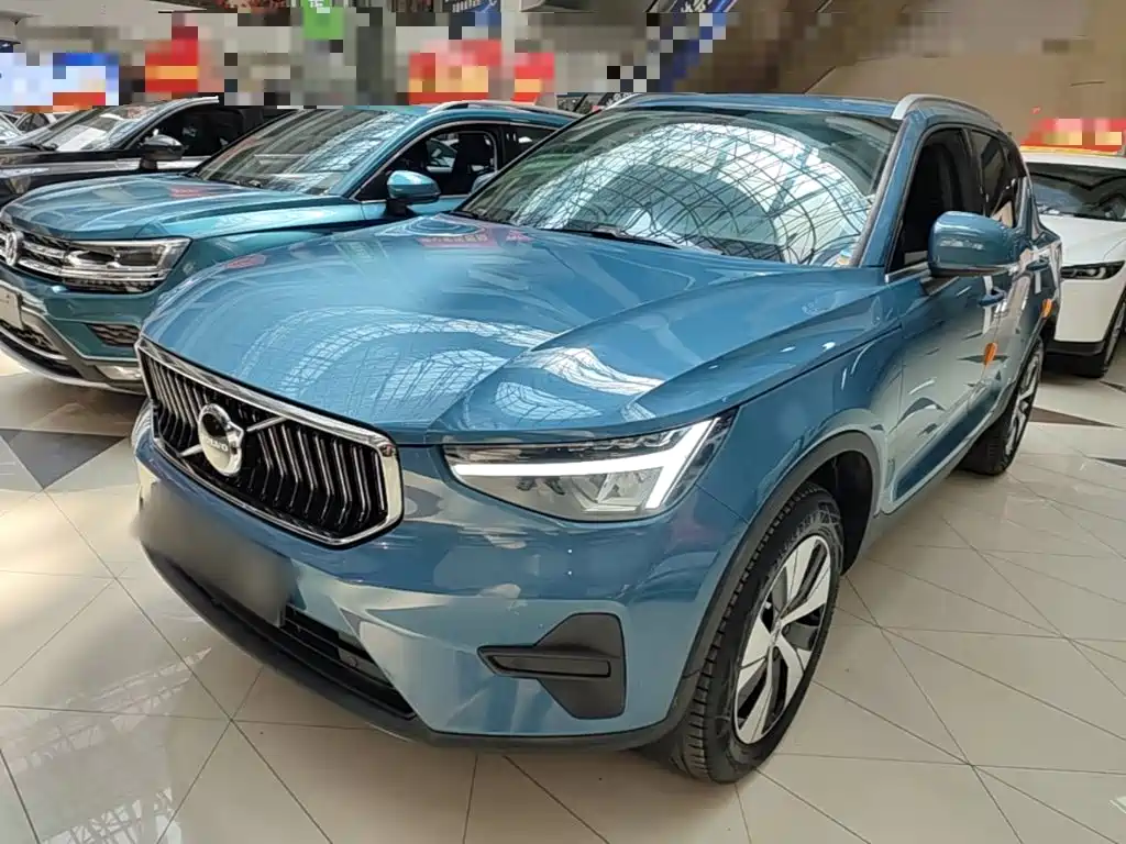 Volvo XC40 — миниатюра 2