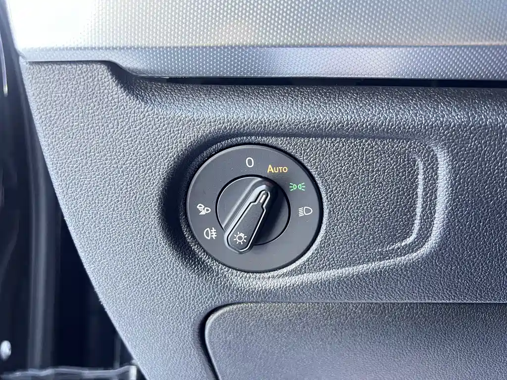 Volkswagen Passat — миниатюра 12