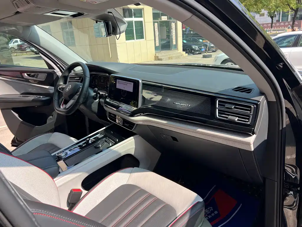 Volkswagen Teramont — миниатюра 4
