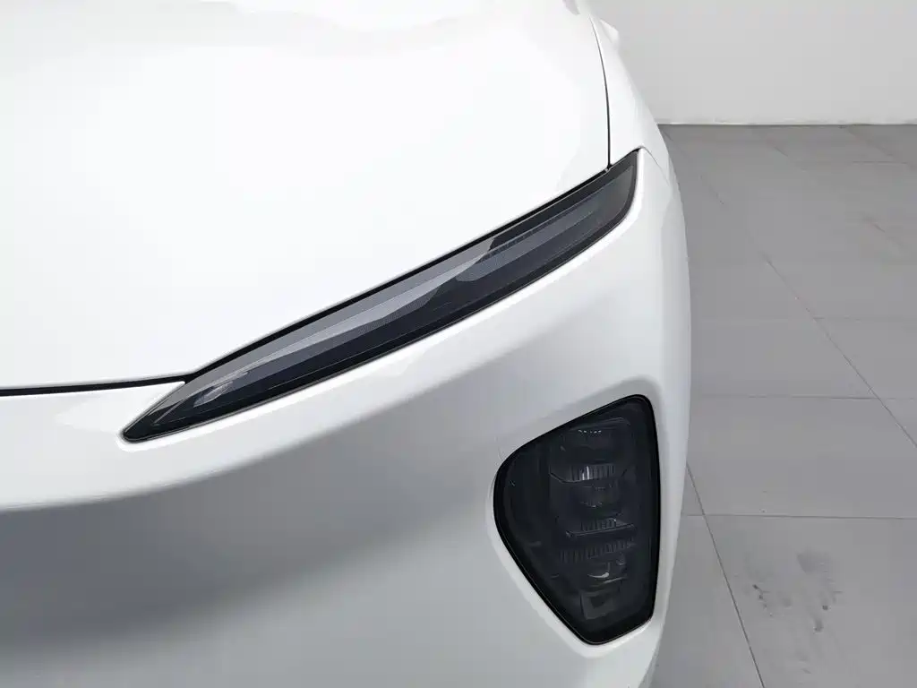 NIO ES8 2024 75kWh