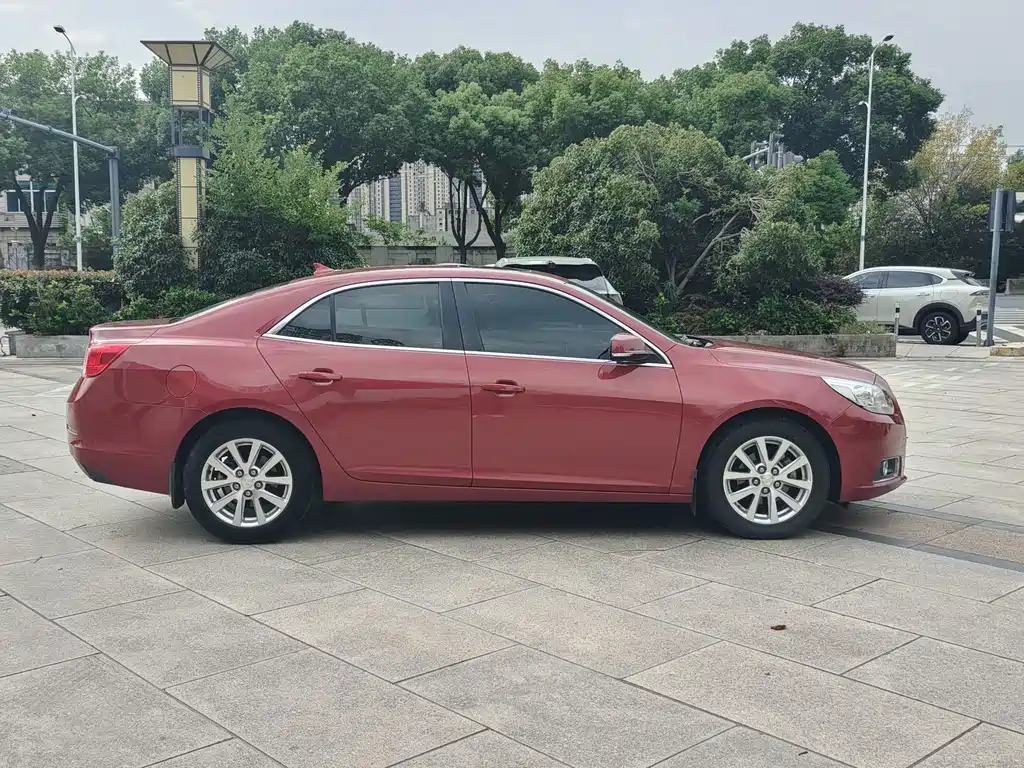 Chevrolet Malibu — миниатюра 7