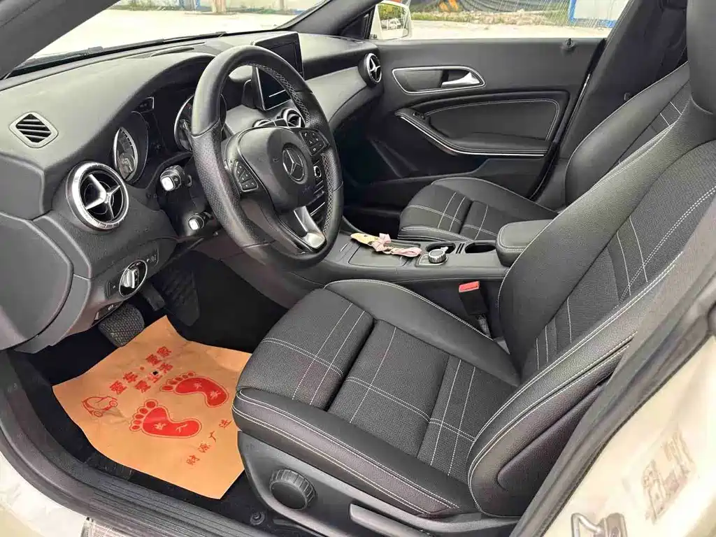Mercedes-Benz CLA (Import) — миниатюра 5