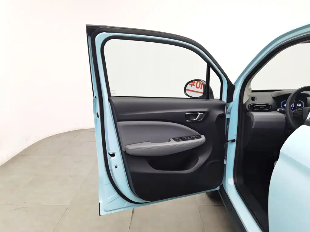 Leapmotor T03 2025 403