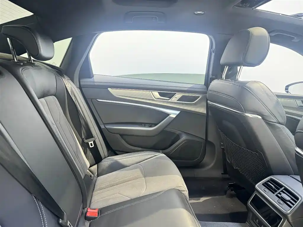 Audi A6L 2023 45 TFSI