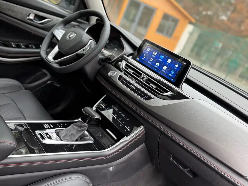 Changan CS75 — миниатюра 4