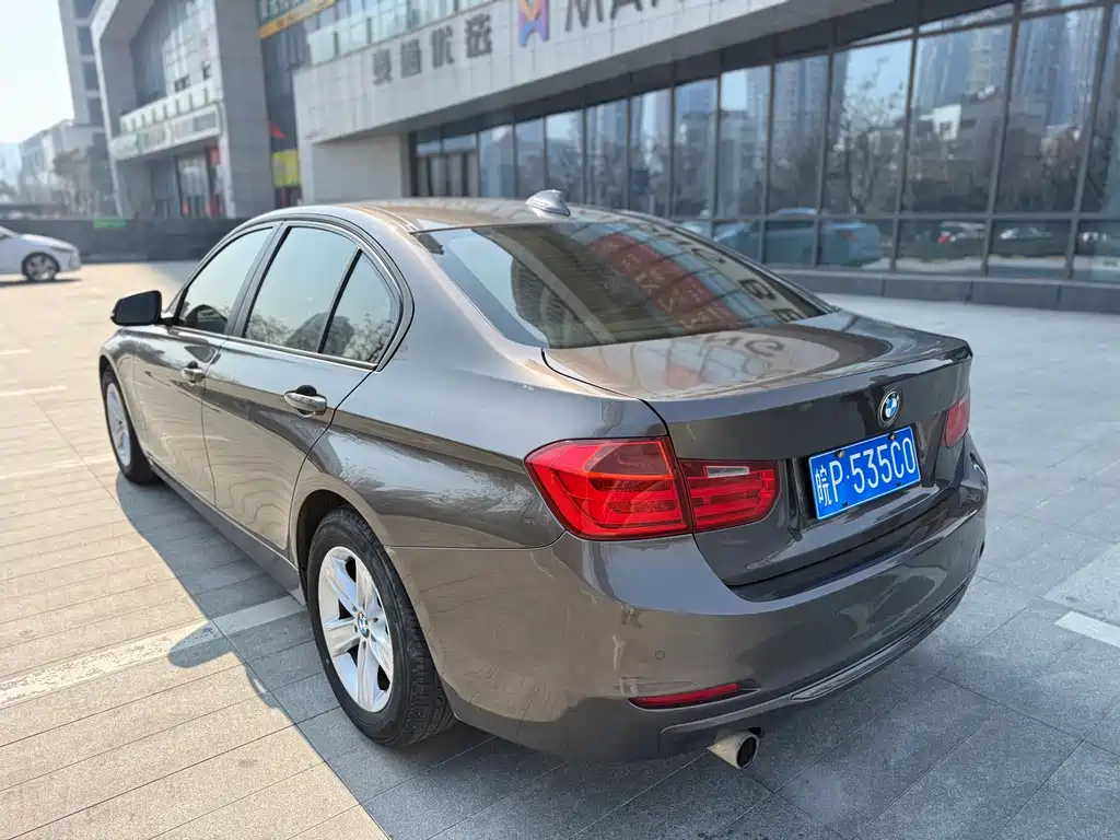 BMW 3 Series — миниатюра 6