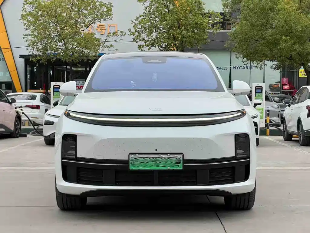 Li Auto Li L7 — миниатюра 2