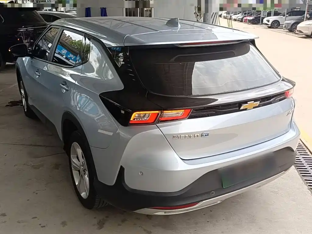 Chevrolet Menlo — миниатюра 5