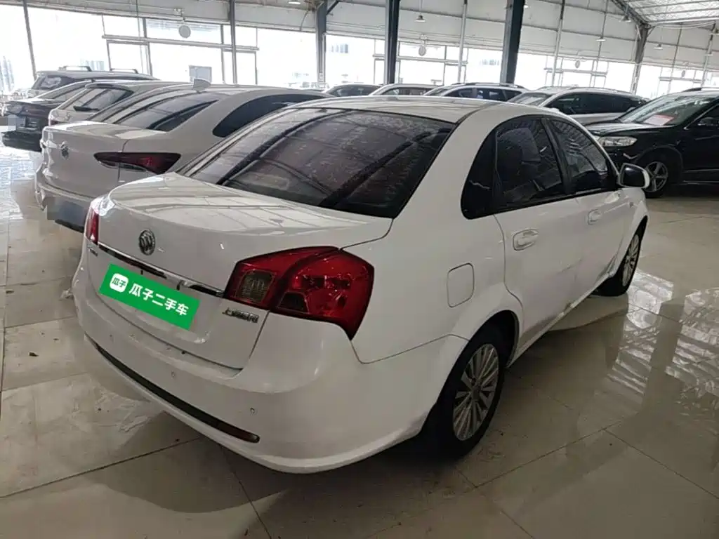 Buick Excelle — миниатюра 7