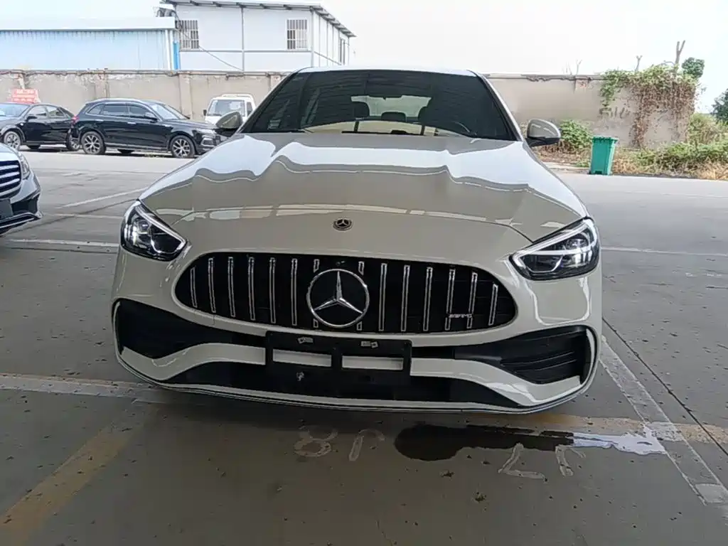 Mercedes-Benz C-Class — миниатюра 3