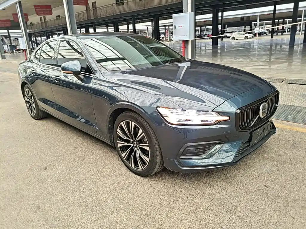 Volvo S60 — миниатюра 4