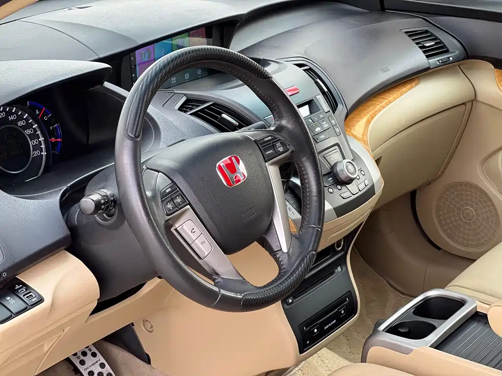 Honda Odyssey — миниатюра 4