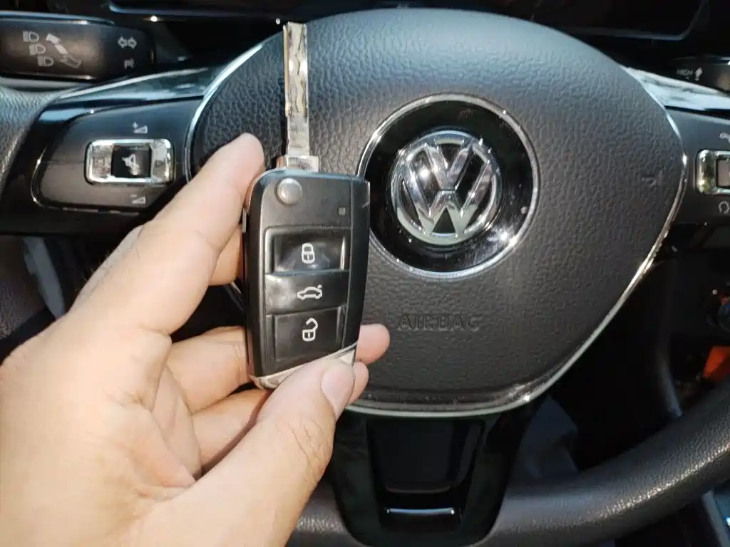 Volkswagen Lavida — миниатюра 12