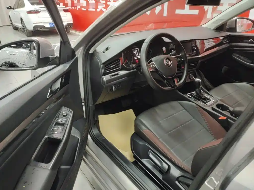 Volkswagen Bora — миниатюра 16