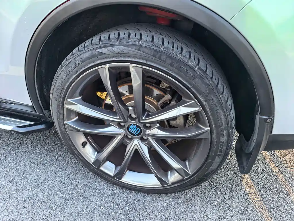 BYD Tang New Energy — миниатюра 24