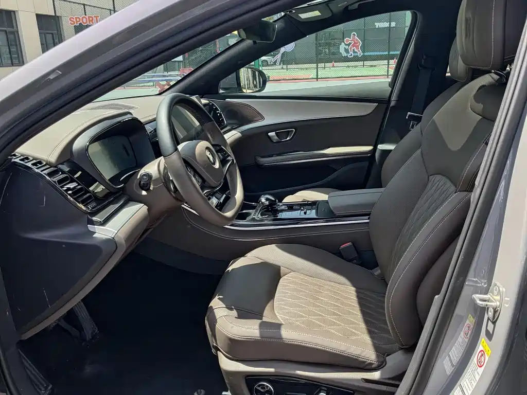 BYD Han 2025 DM-i Smart Drive 125KM Flagship